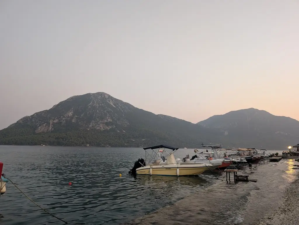 Nikos Hazaridis_Ψαροταβέρνα 