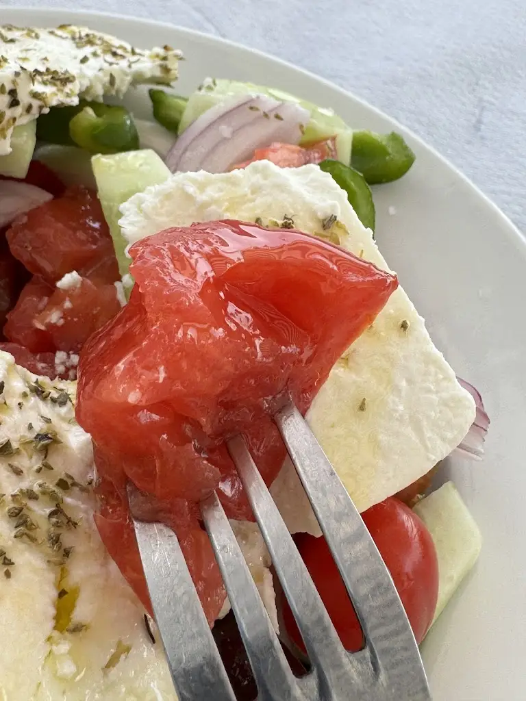 Menü_Café Ouzeri O Pharos_Mytikas_Bild_7