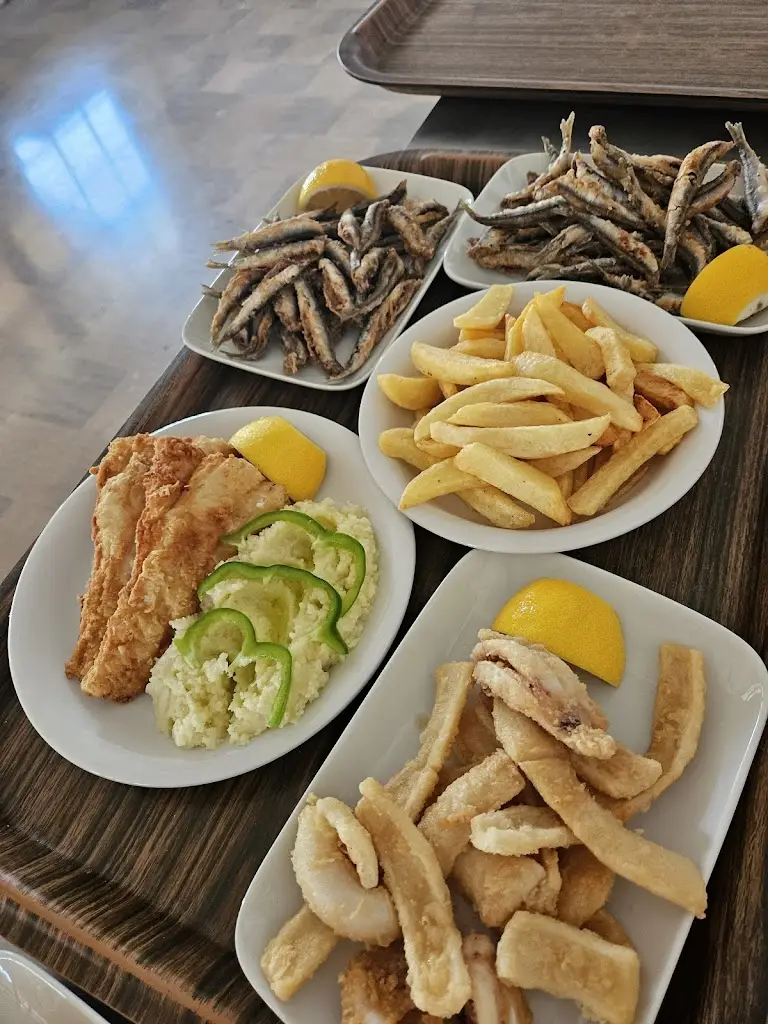 Tavern Beach Bar Delfinia_Mytikas_slider_image_3