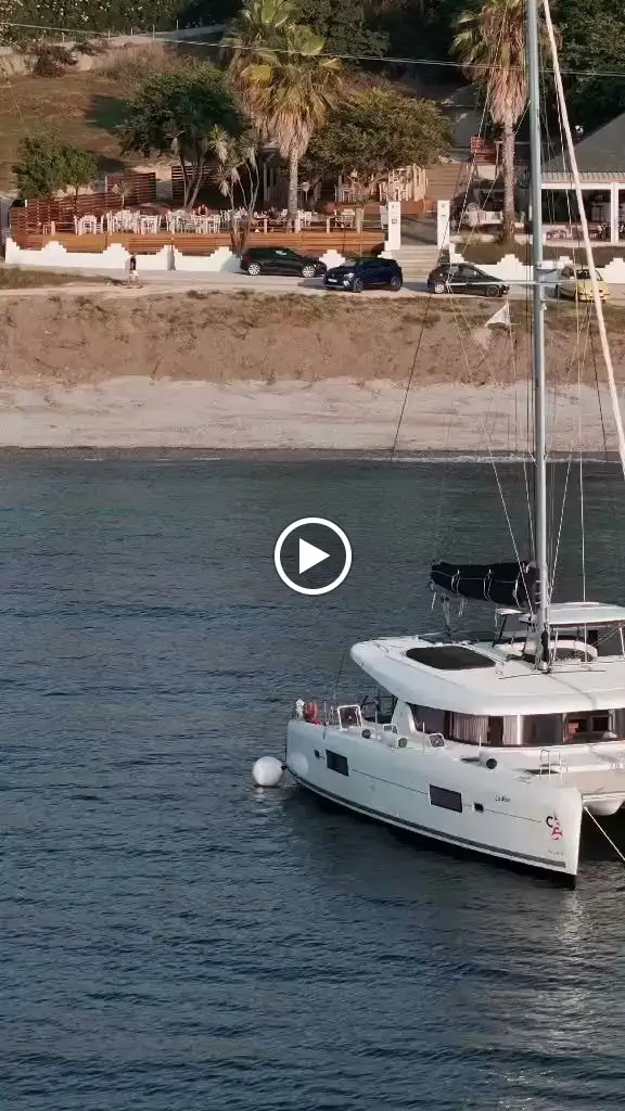 Paraga Seaside Cafe bar & Resto_Mytikas_slider_image_2