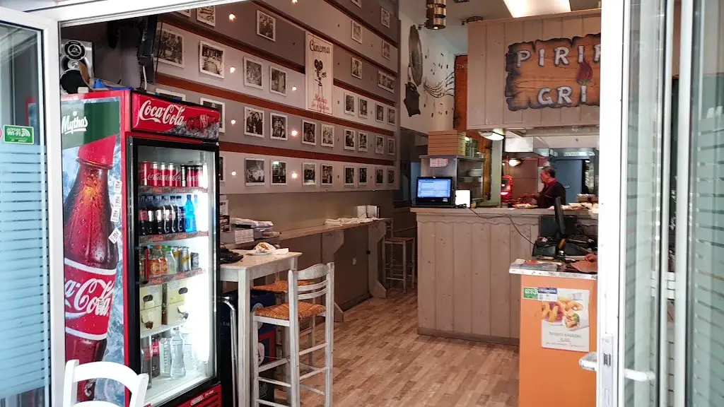 PIRI PIRI_Álimos_slider_image_2