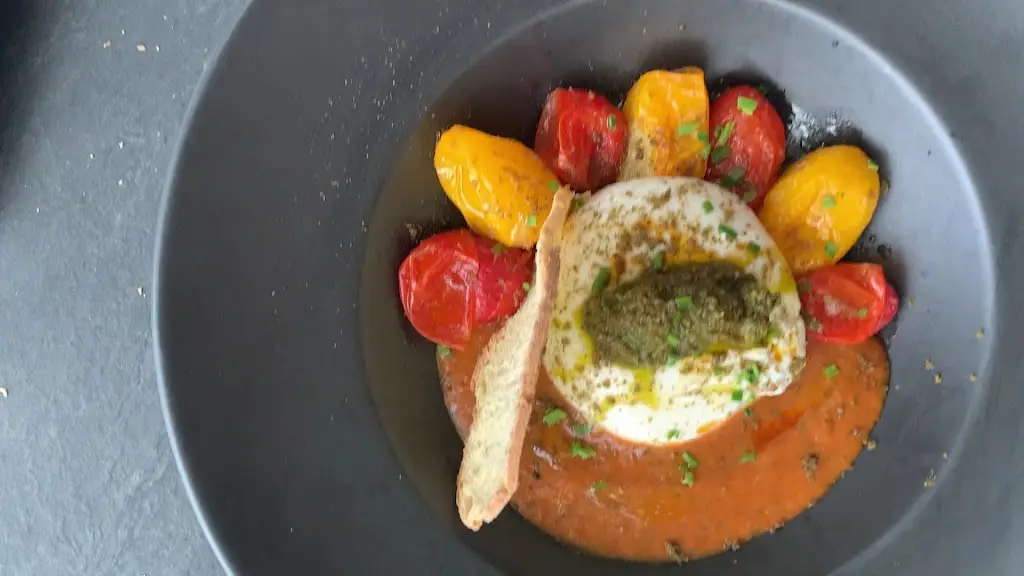 Philema Restaurant & More_Mytikas_slider_image_2