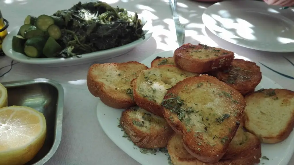 Menu_Amerikános_Néa Lámpsakos_image_1