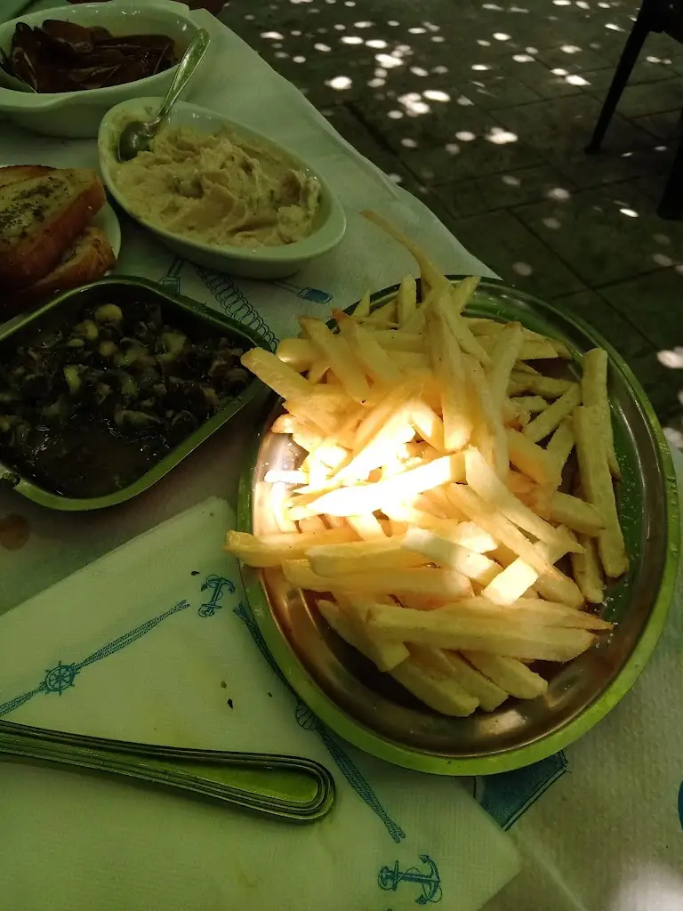 Menu_Amerikános_Néa Lámpsakos_image_9