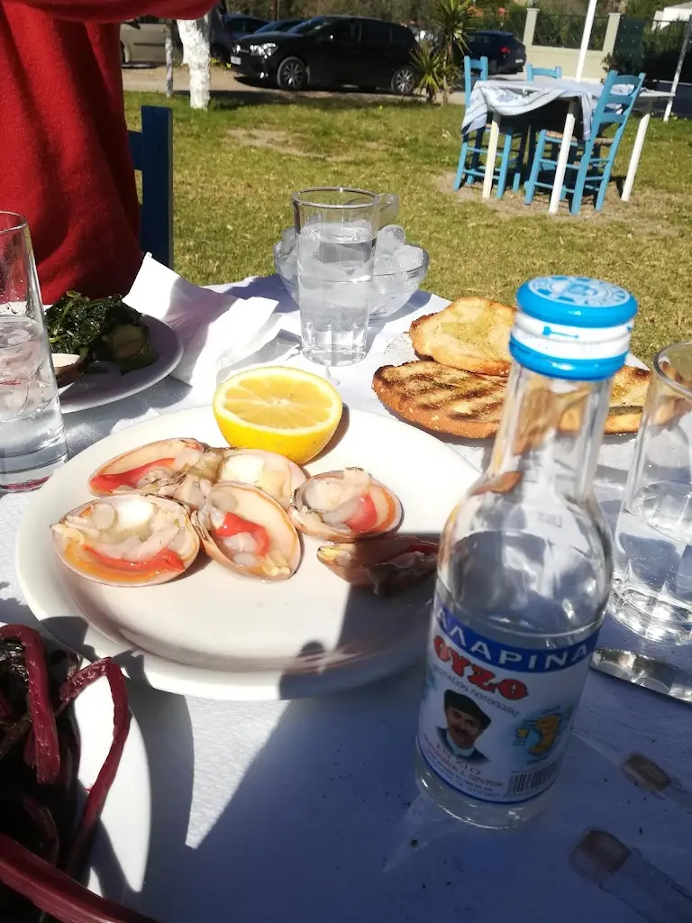 Menü_Akrogiali_Néa Lámpsakos_Bild_5