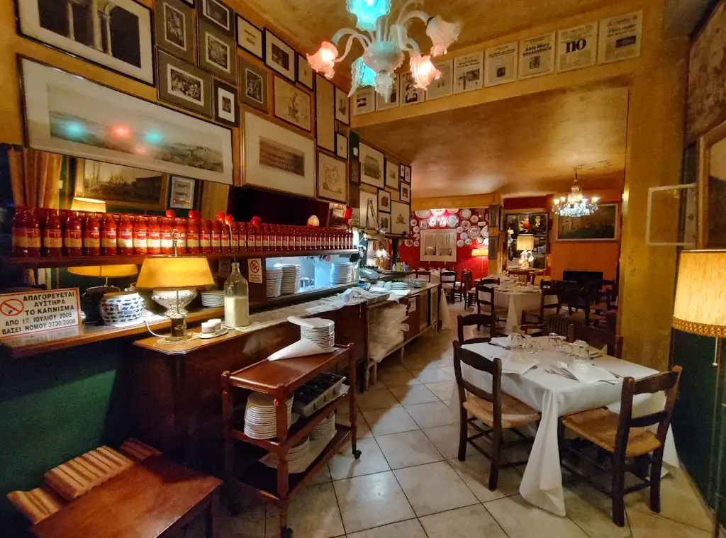 Il Tinello Athens Restaurant in Álimos