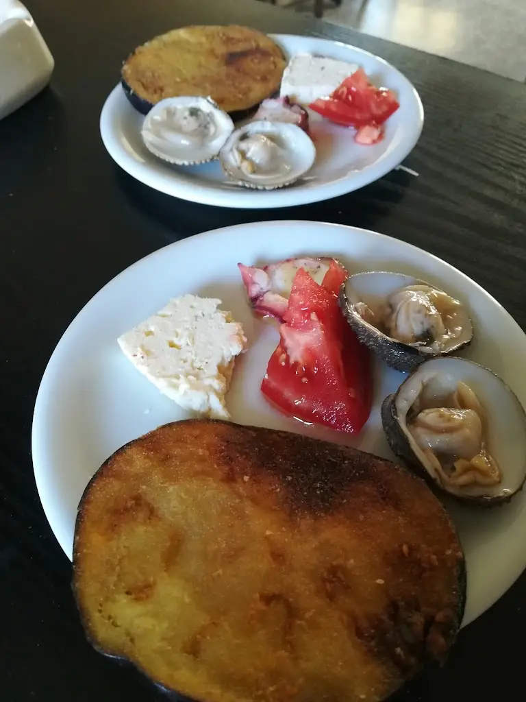 Menü_Ουζερί του ΧΙΩΤΗ_Néa Lámpsakos_Bild_3