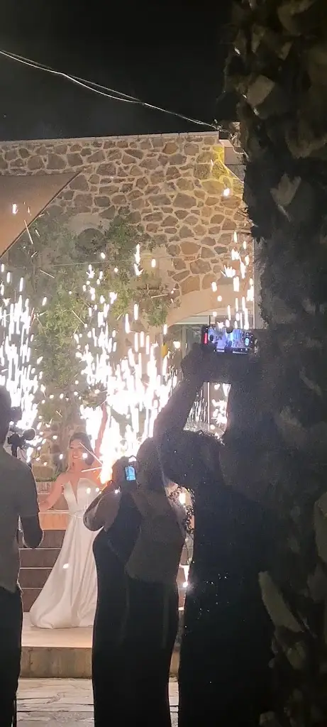 Zefiros - Cafe | Restaurant | Events_Néa Artáki_slider_image_2