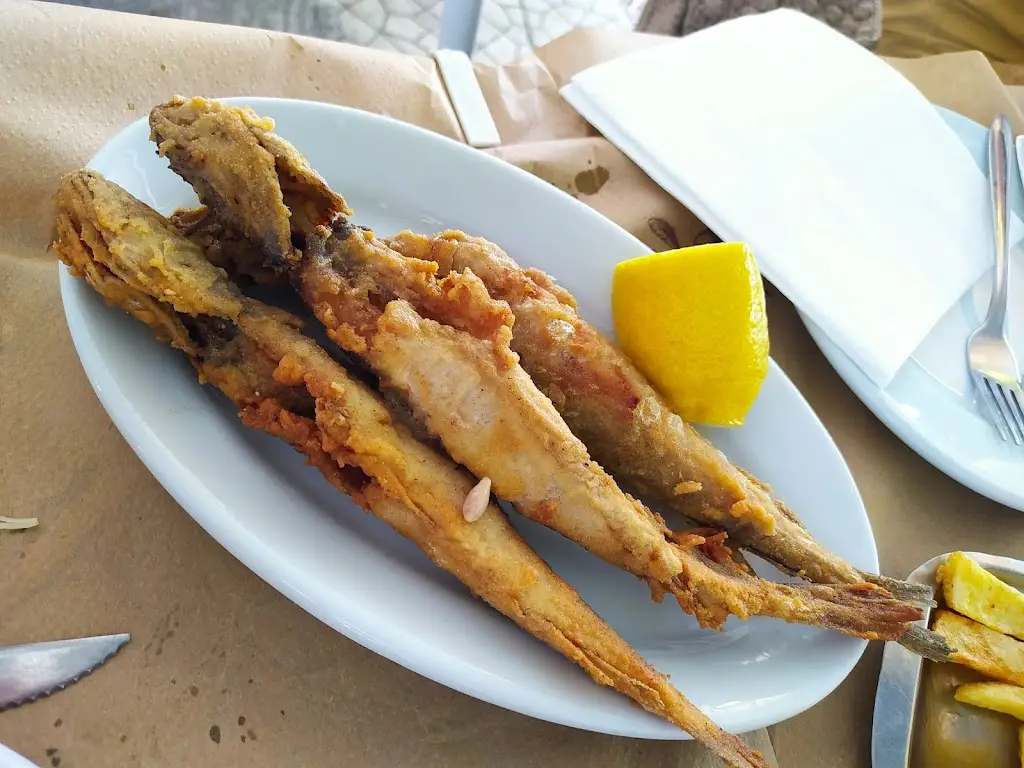 Menu_OUZERI TEN STEPS IN SAND_Néa Artáki_imagen_8