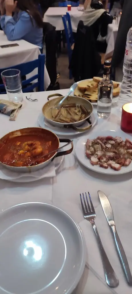 Menü_Τσιπουράκι μεζε_Néa Artáki_Bild_5