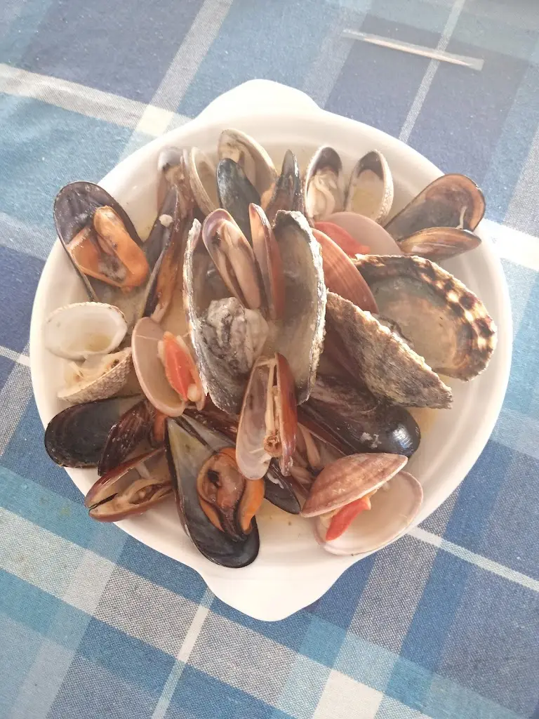 Menü_Ουζερι Στο κύμα νέα αρτακη_Néa Artáki_Bild_9