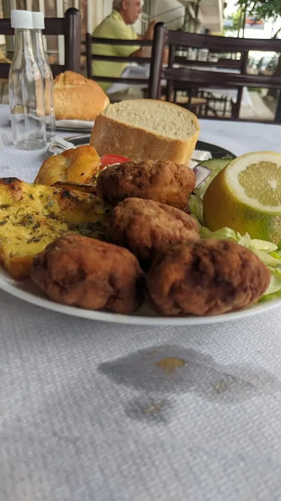 Balantis Kotsaris_Ouzeri tou Gkana_Néa Artáki_Bewertung