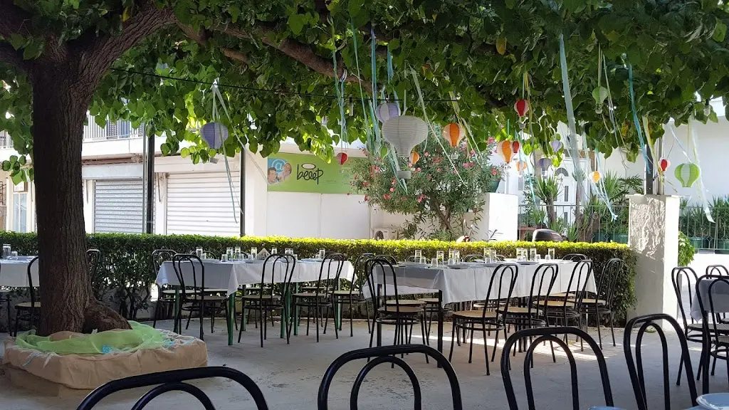 Ταβέρνα Οι Μουριές_Oinófyta_slider_image_3