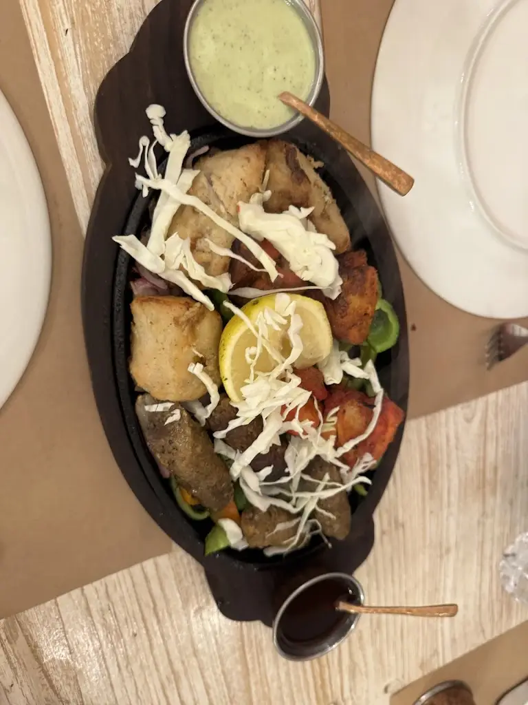 aman sidhu_ROTI INDIAN RESTAURANT_Anoixi_recensione