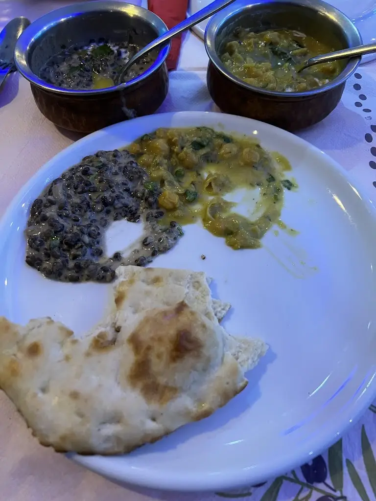 Menü_Mithra Indian Restaurant_Oinófyta_Bild_1