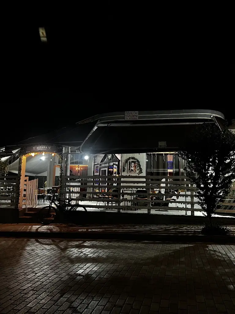 Manoj_Mithra Indian Restaurant_Oinófyta_Bewertung