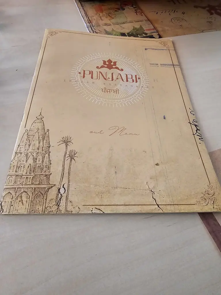 Usmanov Alisher_Mithra Indian Restaurant_Oinófyta_Bewertung