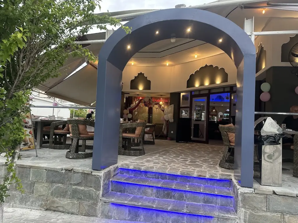 Mithra Indian Restaurant Restaurant in Oinófyta