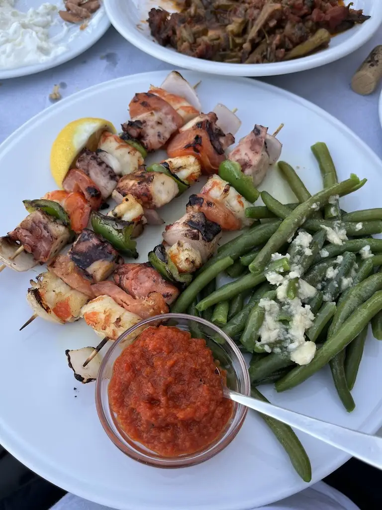 GP_Paralia Restaurant_Paralía Avlídhos_review