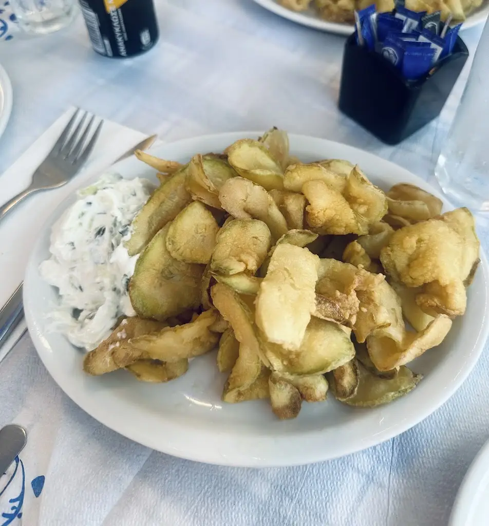 Ana Vrinceanu_Taverna Koyklis_Paralía Avlídhos_Bewertung