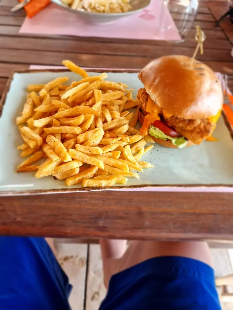 Menü_Paralia Beach Bar_Paralía Avlídhos_Bild_2