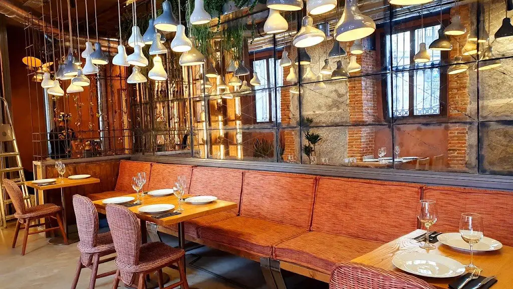 Ο ΓΙΟΥΤΖΙΝ Restaurant in Orchomenós