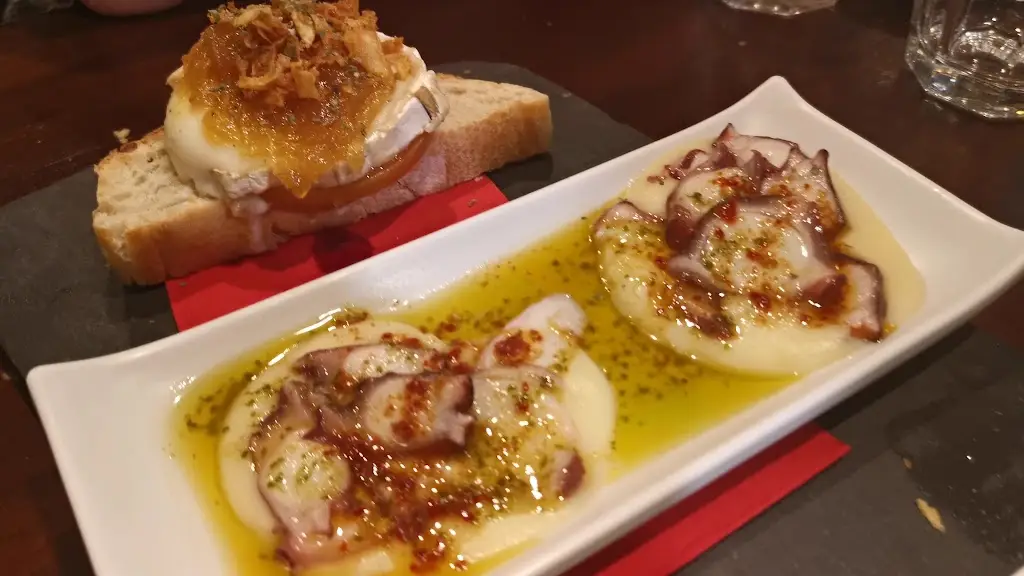 Karantonis_Pláka Dílesi_slider_image_2