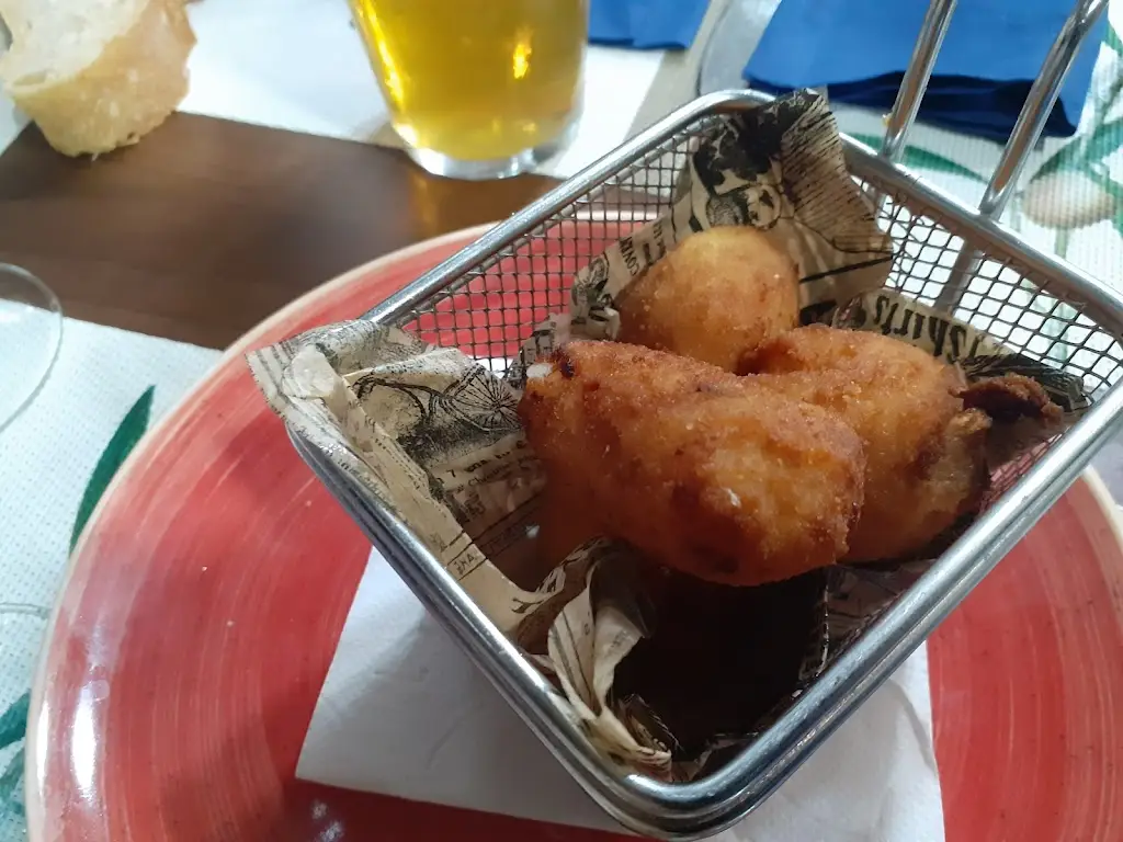 Adam Scott_Electra Roof Garden_Pláka Dílesi_Bewertung