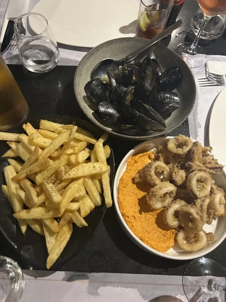 Alice Cazzaniga_Ocean Restaurant_Pláka Dílesi_review