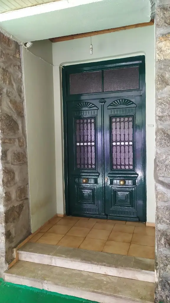 Mpaziōtēs_Prokópi_slider_image_3