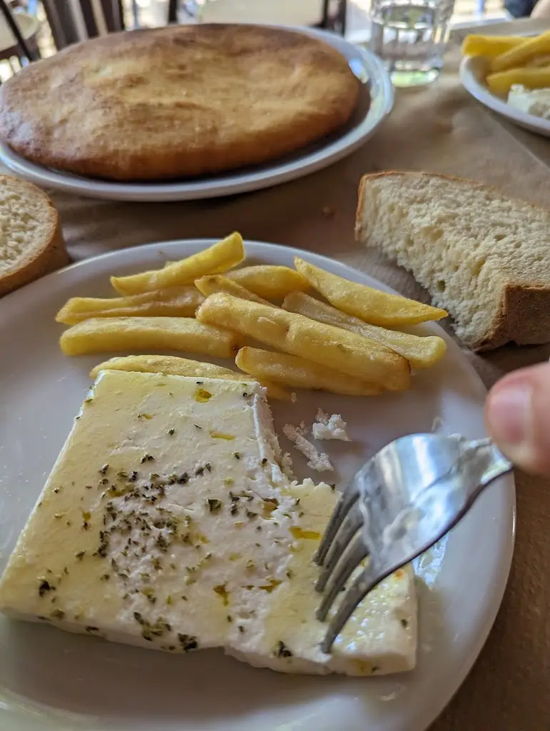 Menü_ΤΟ ΠΑΡΑΔΟΣΙΑΚΟ_Prokópi_Bild_6