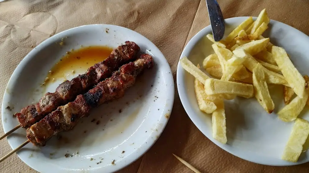 Menü_ΤΟ ΠΑΡΑΔΟΣΙΑΚΟ_Prokópi_Bild_9