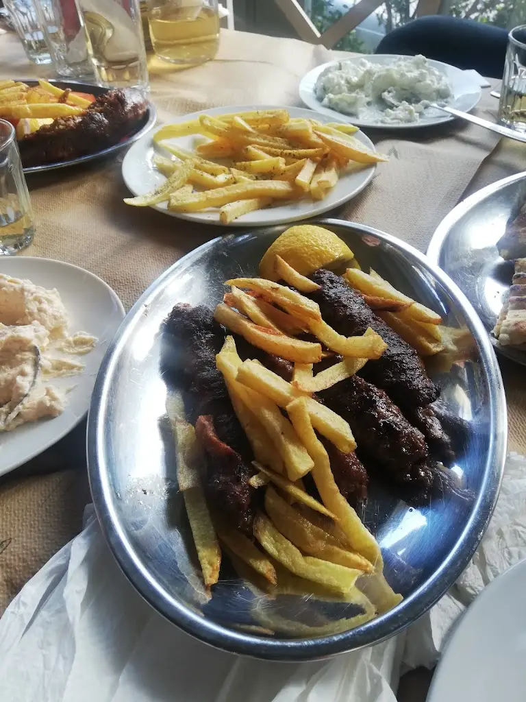 Menu_Grill Kyriakis_Anoixi_image_3