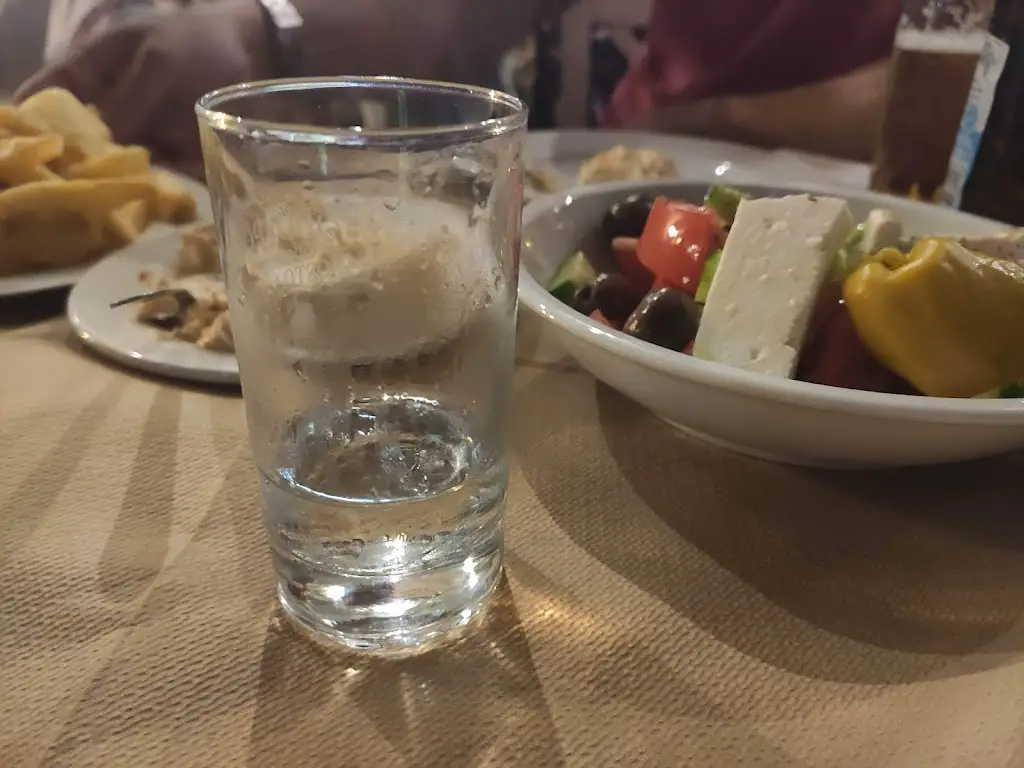 Menu_Grill Kyriakis_Anoixi_image_5