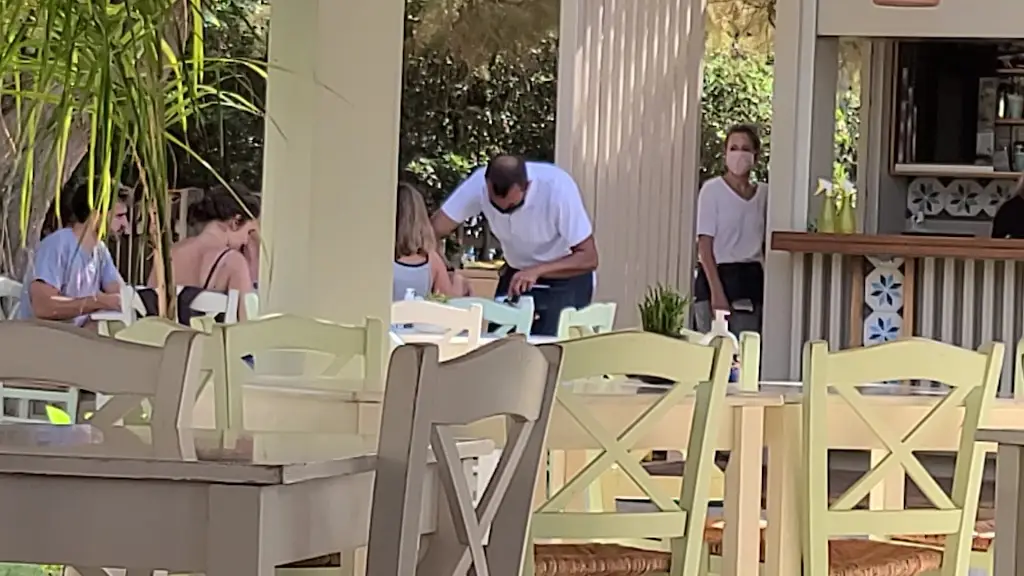 Almyriki Restaurant_Stavrós_slider_image_2