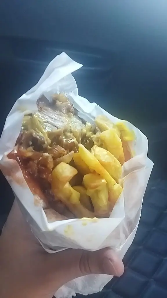 KOTOPOYLA TA ADERFIA_Stavrós_slider_image_2