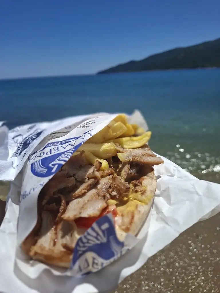 KOTOPOYLA TA ADERFIA_Stavrós_slider_image_3