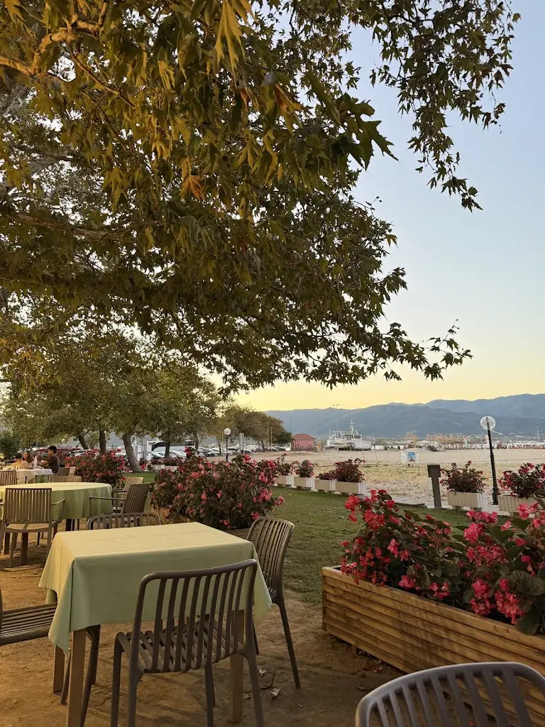 Kaliviotis_Stavrós_slider_image_3