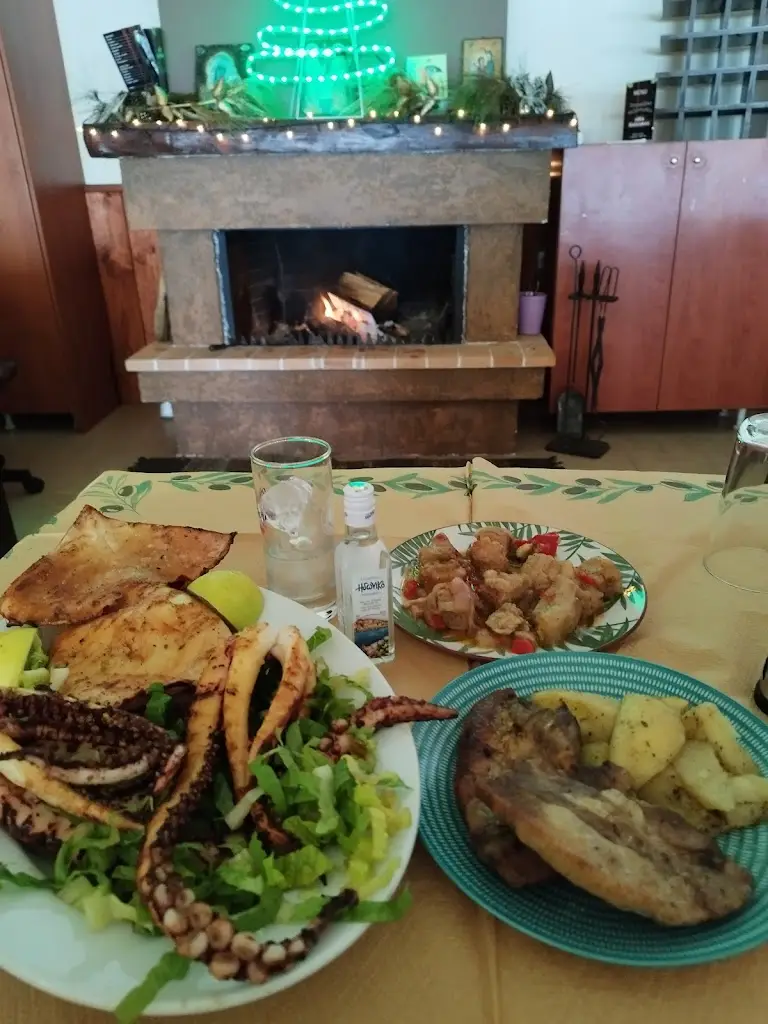 Menü_PORTO KATSAKOS_Stylída_Bild_7