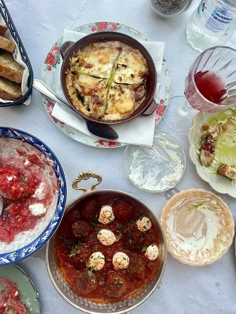 Arnau escolà benet_Αχ! Λάδι!_Stylída_review