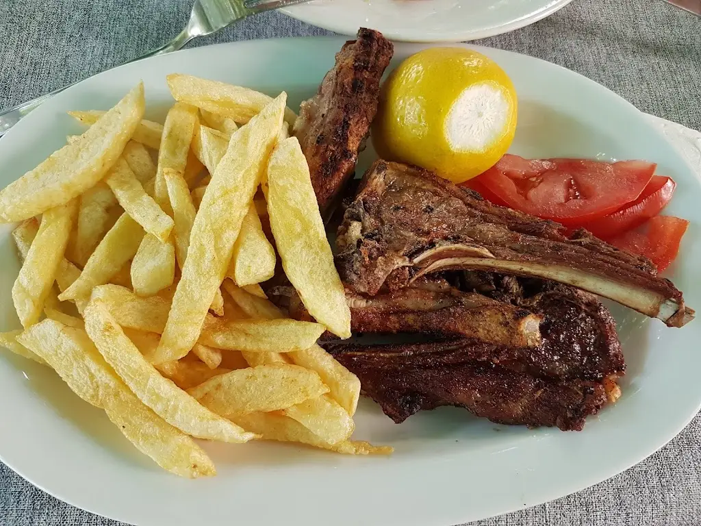 Menü_Mouries Traditional Greek Restaurant_Skýros_Bild_5