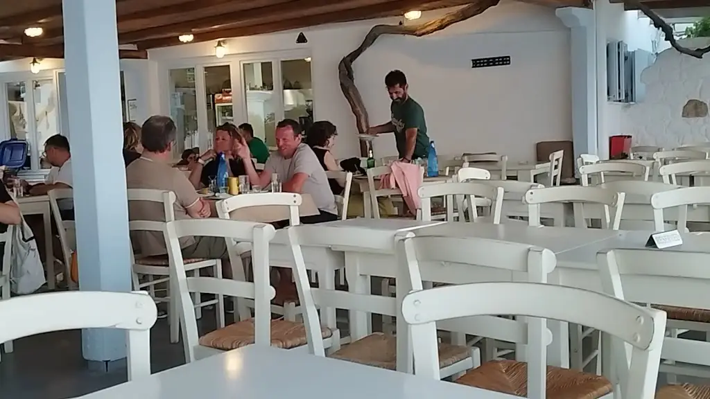 Stefanos_Skýros_slider_image_2