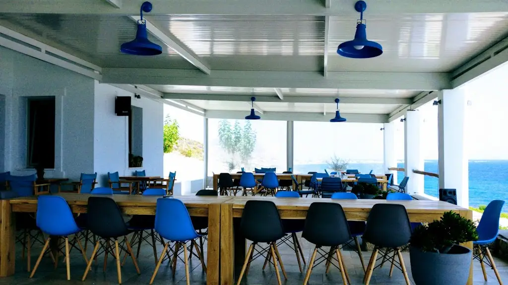 Αιγαιορίς - Σκύρος / Aigaioris - Skyros_Skýros_slider_image_1