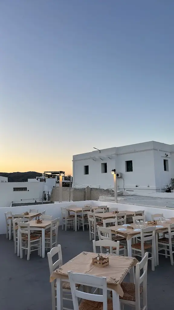 To Skiriani_Skýros_slider_image_3