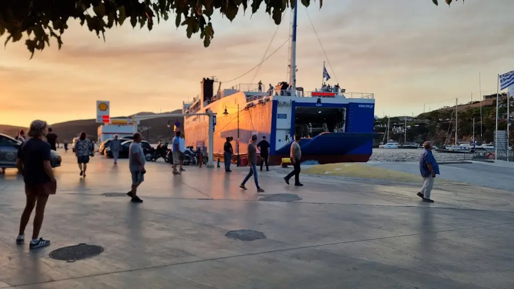 Markus Plüss_Local skyros_Skýros_Bewertung