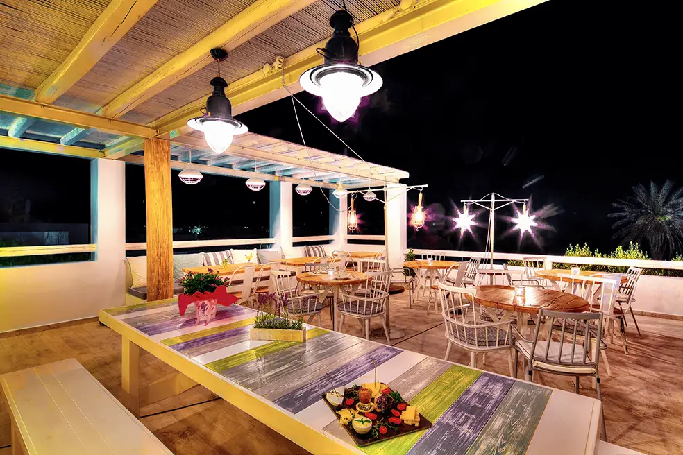 Ammos Veranda Restaurant_Skýros_slider_image_1