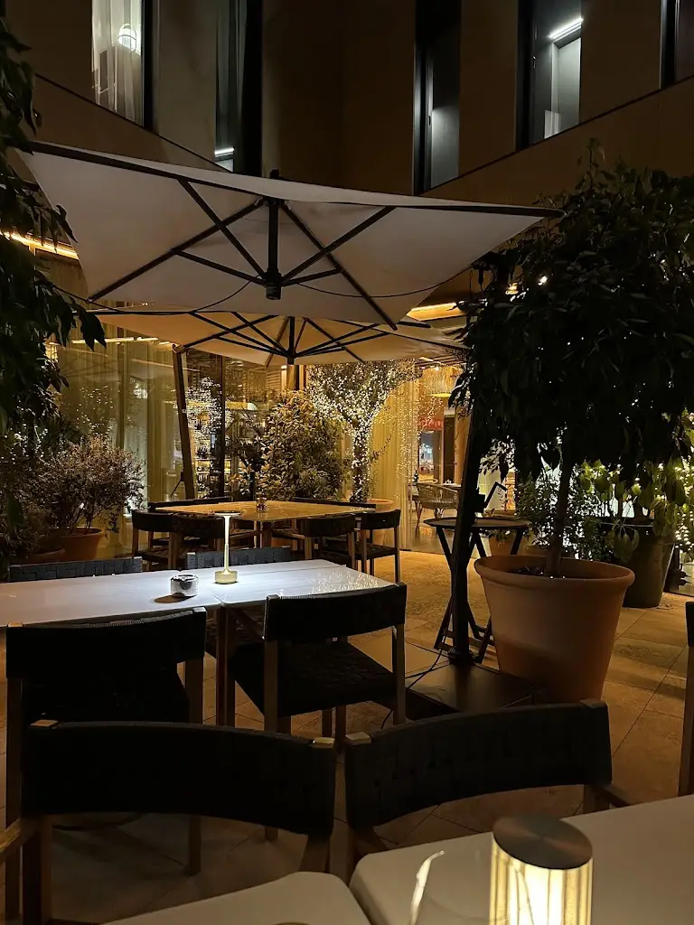 Tsikali_Vathí_slider_image_3