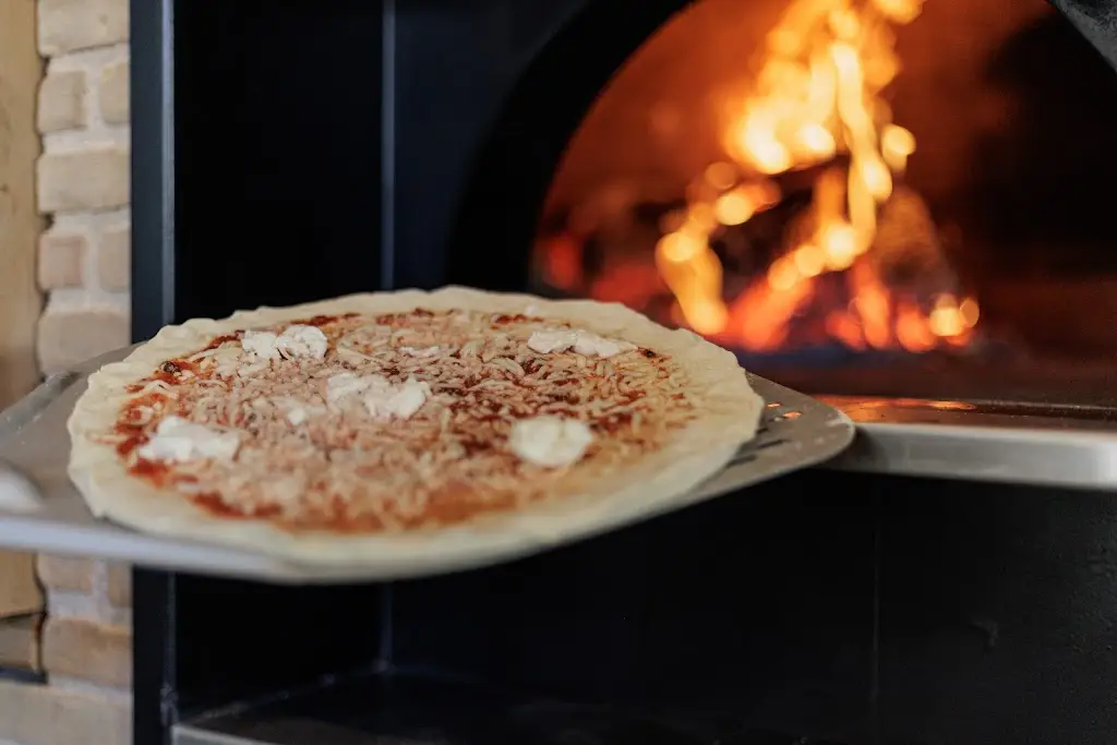 ABRAMO_Argyroúpoli_slider_image_3