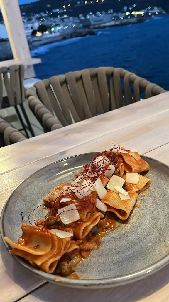 Menü_ISLA Seaview kitchen bar_Vathí_Bild_9