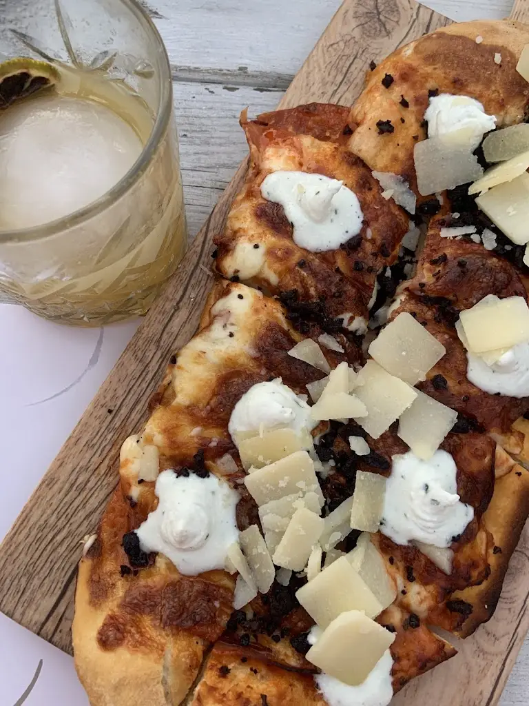 Kim van Valkengoed_ISLA Seaview kitchen bar_Vathí_Bewertung